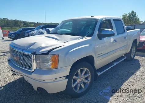 2011 GMC Sierra 1500 Denali z USA, uszkodzony, nr VIN 3GTP2XE20BG221625